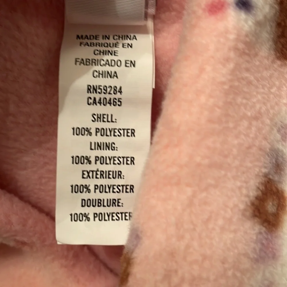 The Children’s Place hat, NWT.